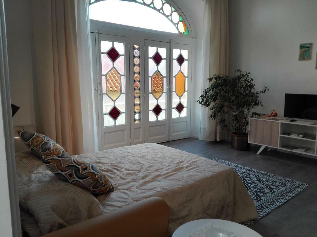 Nonna Vittoria Apartment Salerno Zewnętrze zdjęcie