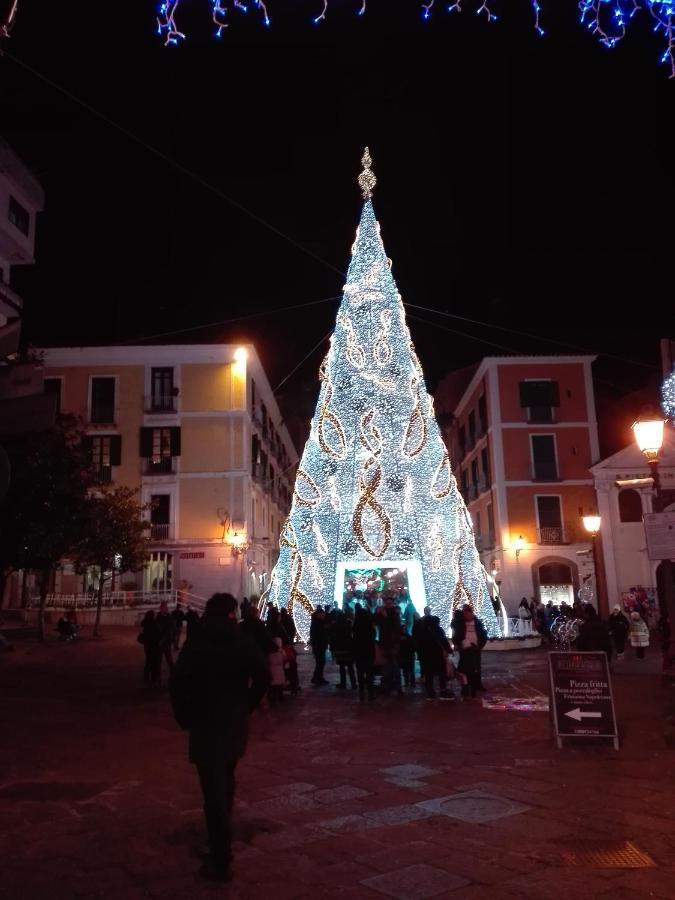 Nonna Vittoria Apartment Salerno Zewnętrze zdjęcie