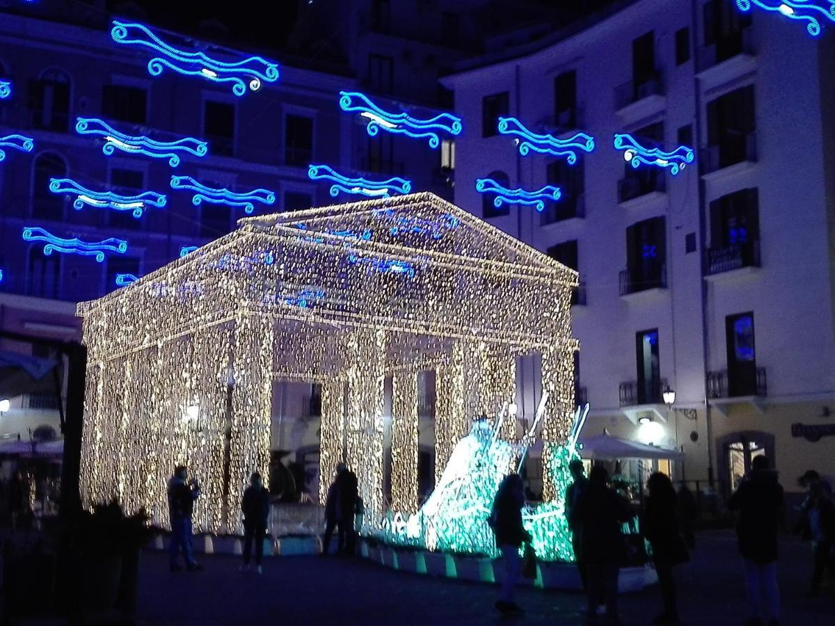 Nonna Vittoria Apartment Salerno Zewnętrze zdjęcie